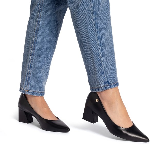 Zapato cerrado de piel Giulia Domna – punta fina y tacón cuadrado - Image 3