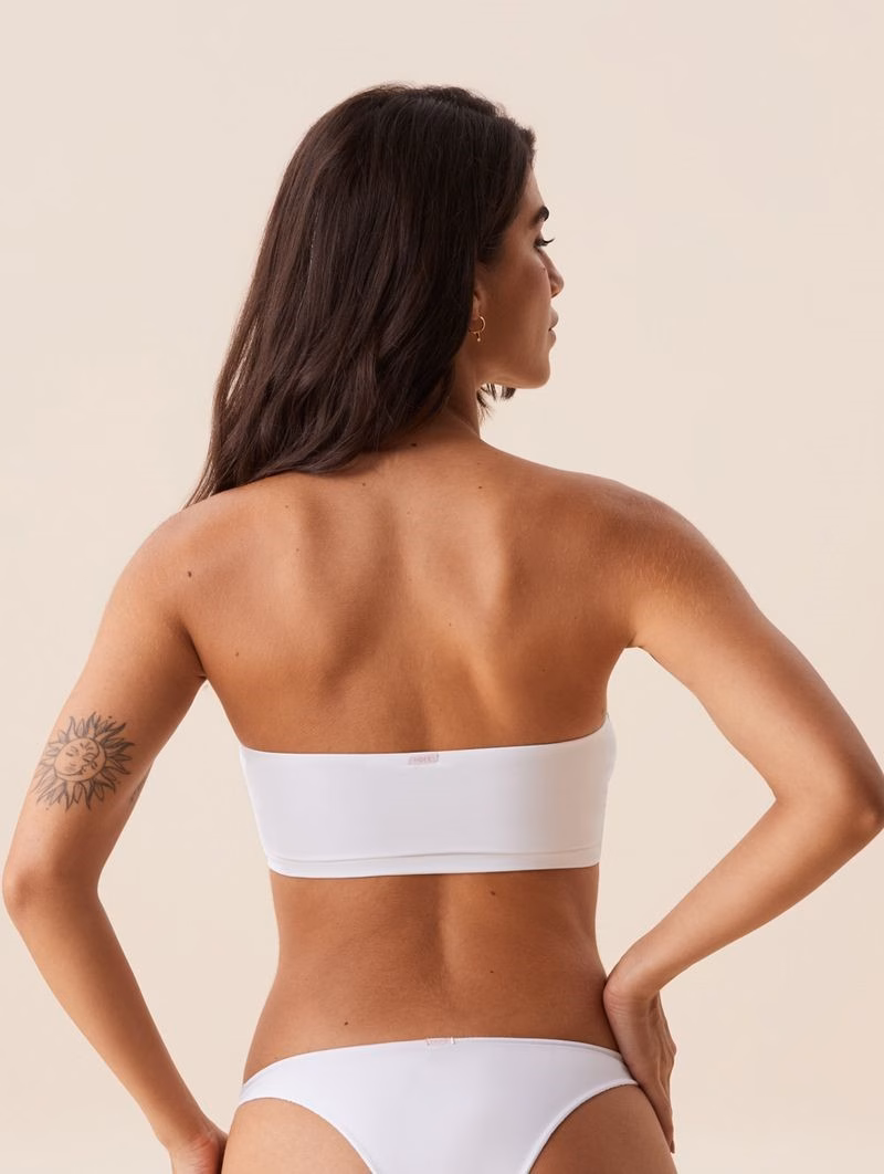 Brasier Top Banda con Copas Removibles en Microfibra – Blanco - Image 2