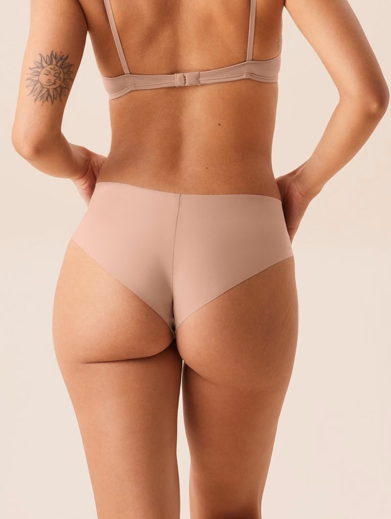 Tanga Brasileña de Microfibra y Refuerzo interior 100% Algodón - Image 8